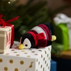 Goody Box Holiday Dog Toys & Treats -Pet Toys Shop 767910 PT4. AC SS1800 V1696258572